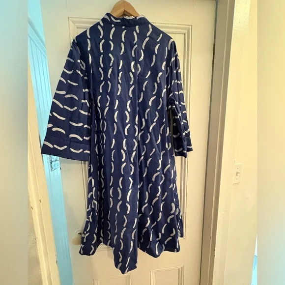 Blue and White Patterned Zuri Kenya Dress - Picture 3 of 4